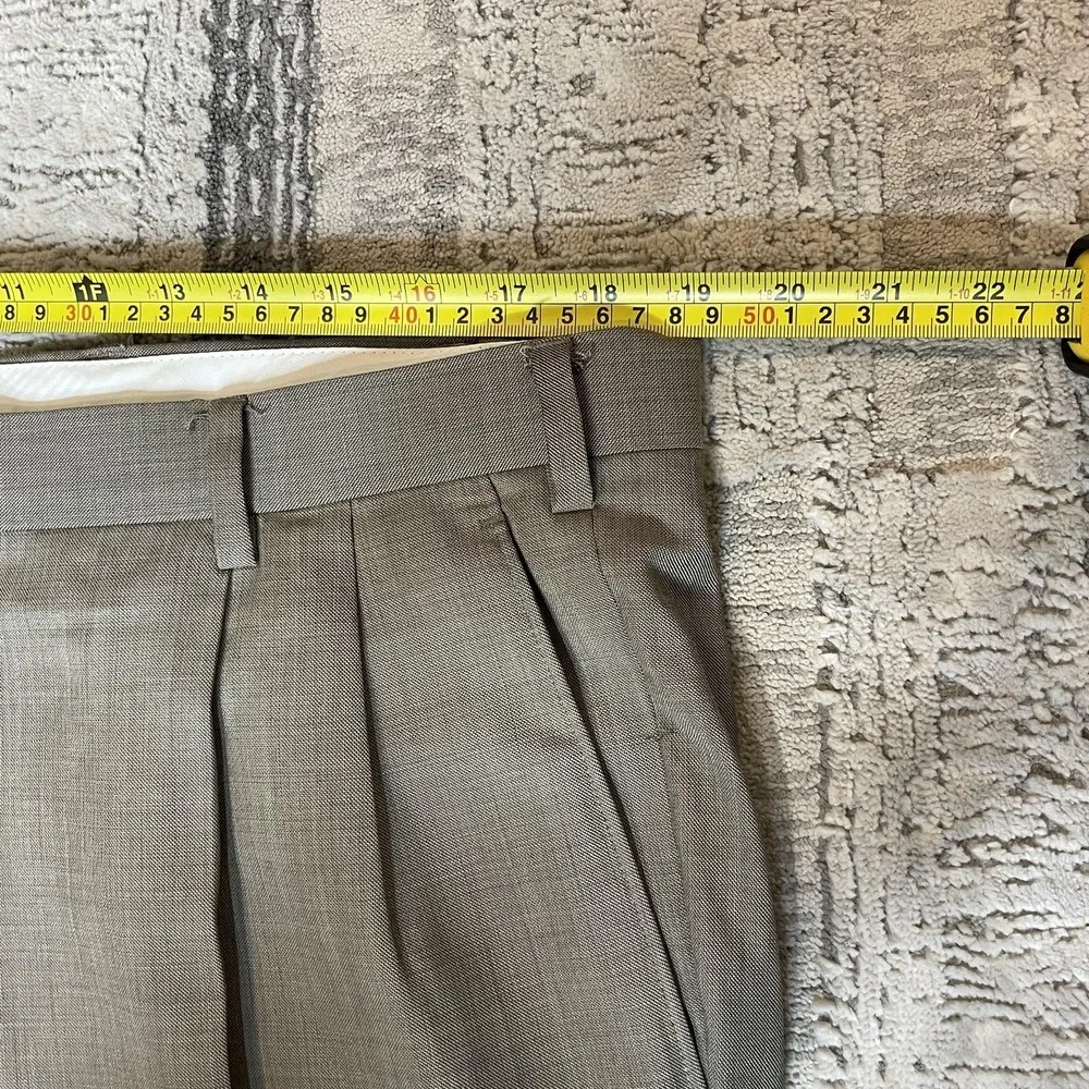 Lauren Ralph Lauren Suit Mens 40S 38x27 Gray 100% Wool 2‎ Button 2 Piece Pleated